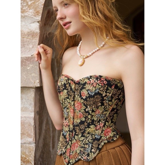 Lacemade Other - Lacemade ELEGANT ARTISTRY VINTAGE CORSET‎ Size extra Small